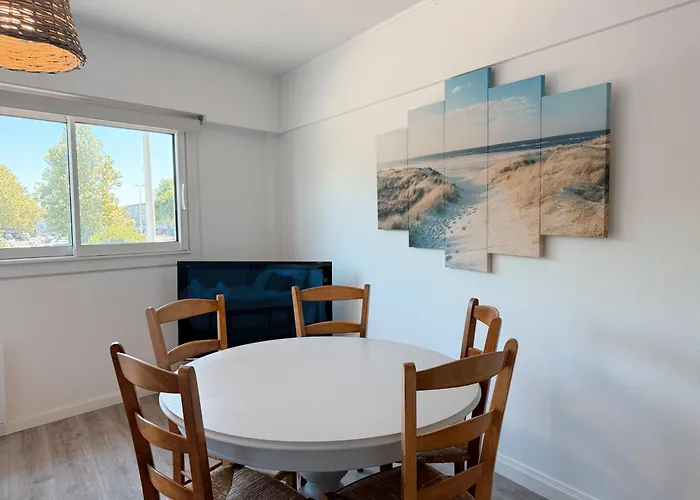 Confort Avec Parking, Aquarium La Rochelle (Charente-Maritime)